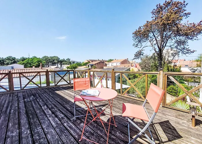 Salut L'artiste By Interhome Casa vacanze *