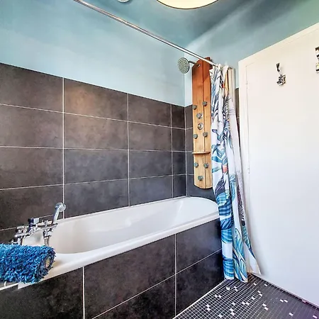 Salut L'artiste By Interhome * Les Sables-dʼOlonne