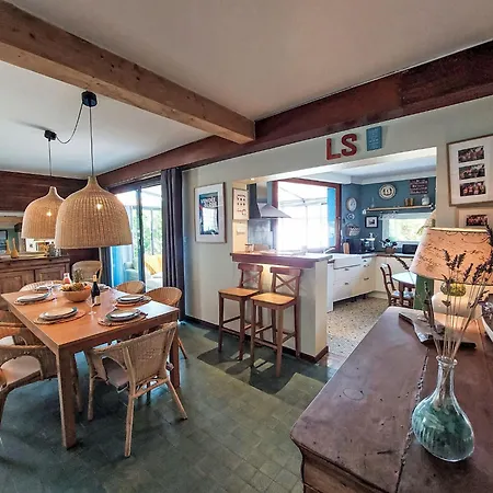 Salut L'artiste By Interhome Vakantiehuis Les Sables-dʼOlonne