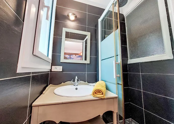 Salut L'artiste By Interhome *